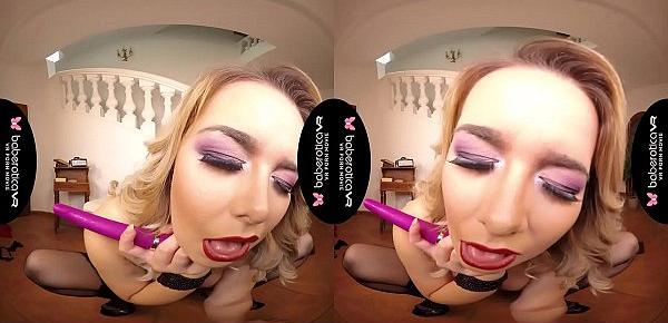  Solo blonde woman, Nikky Dream is masturbating, in VR